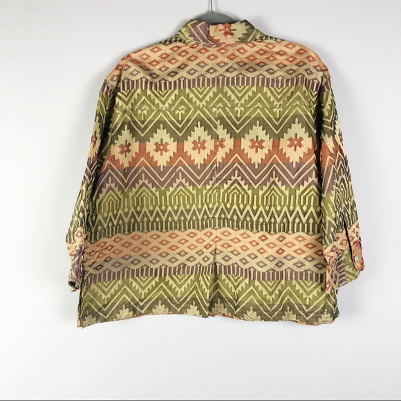 Chico’s Design Button Front Top - Picture 4 of 7